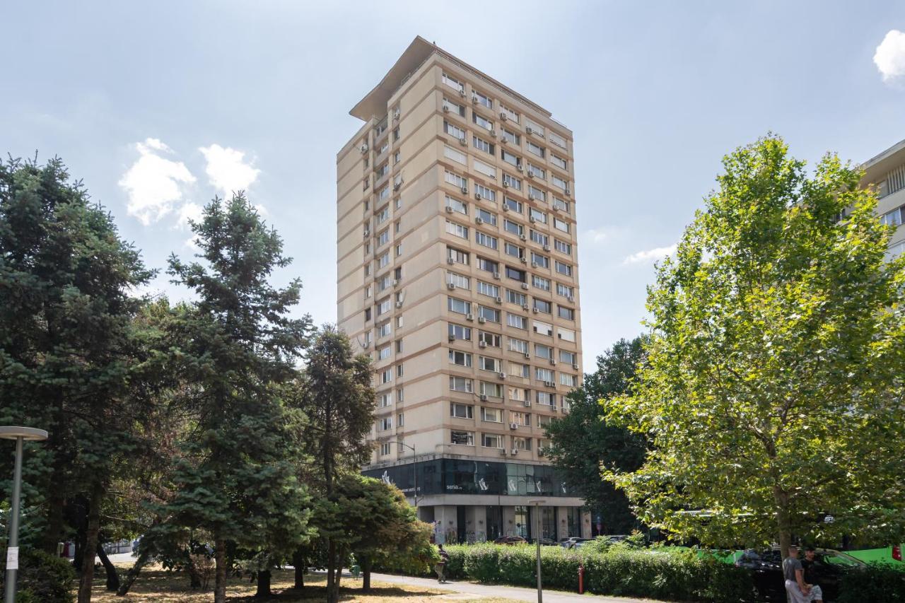 Elegant Studio In The Heart Of The Town Бухарест Экстерьер фото